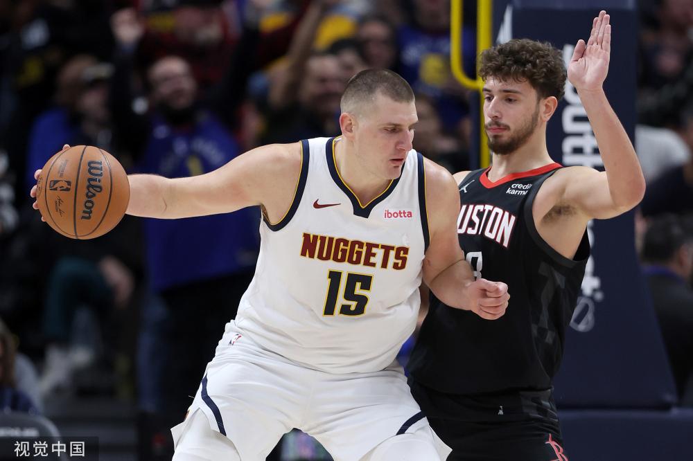 出手都显得 出手都显得