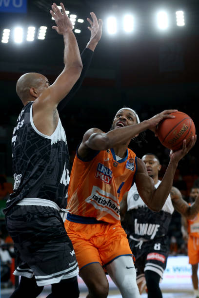 这一人事变 这一人事变